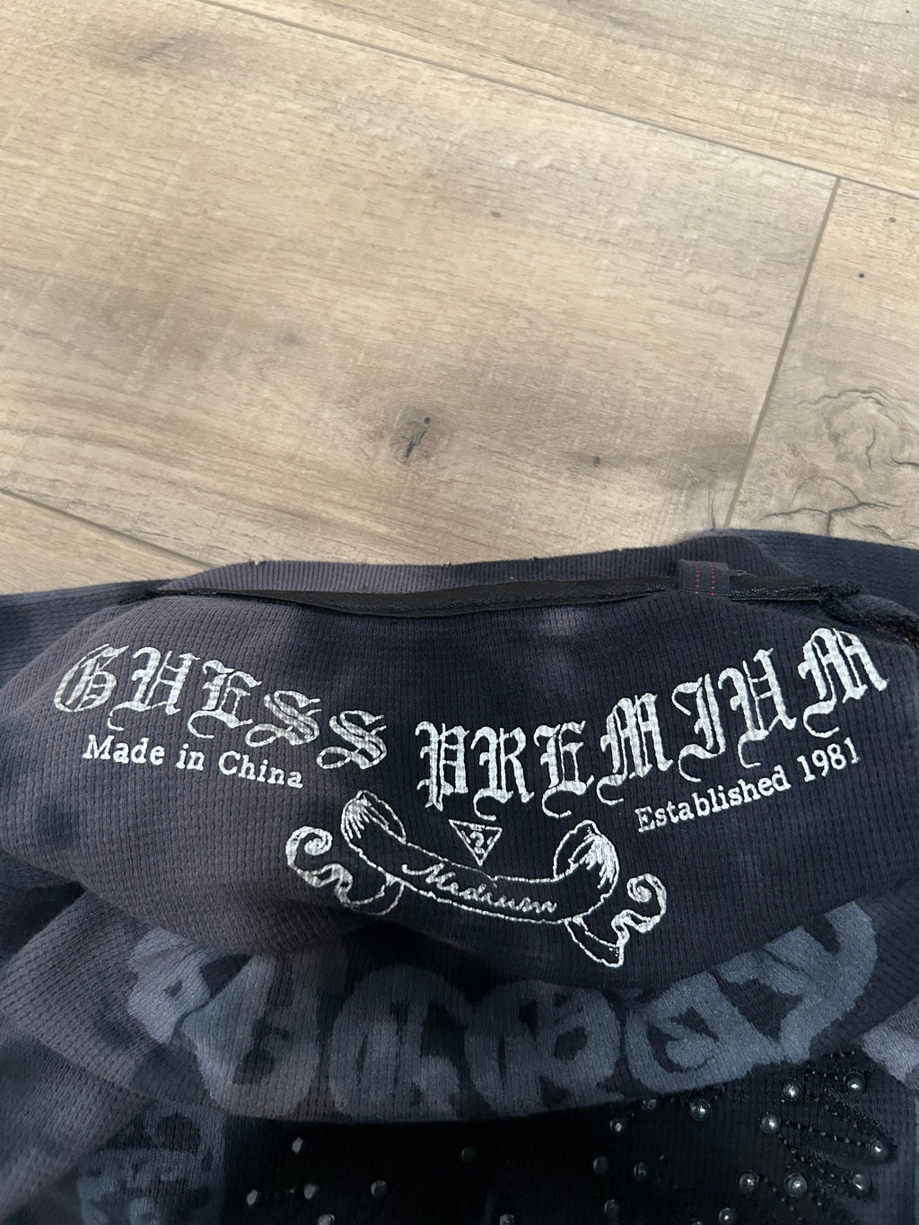 Y2K Guess Premium “Renegades” Longsleeve Thermal Shirt