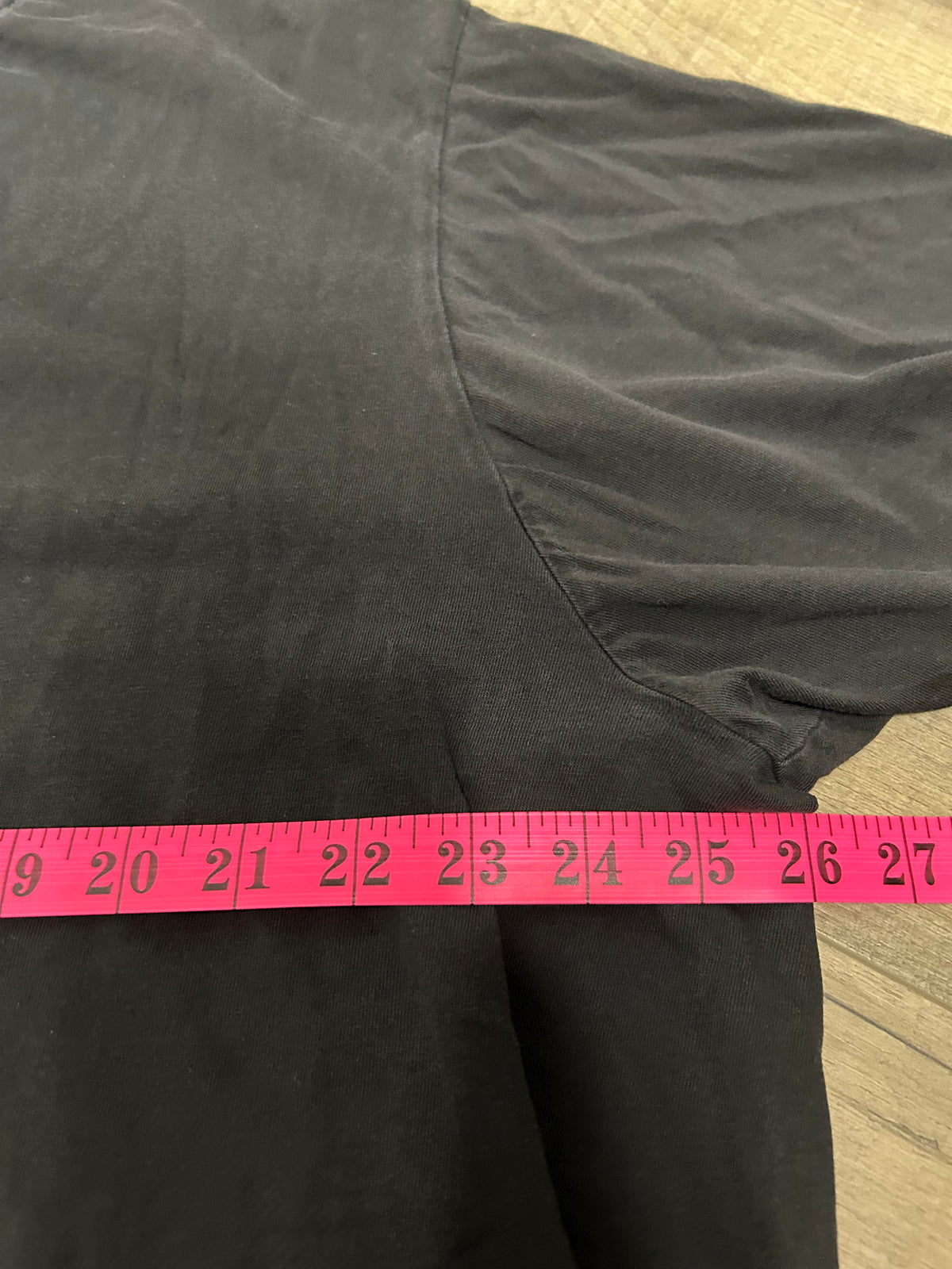 “Im not a doctor, but i’ll take a look anyway” T-Shirt