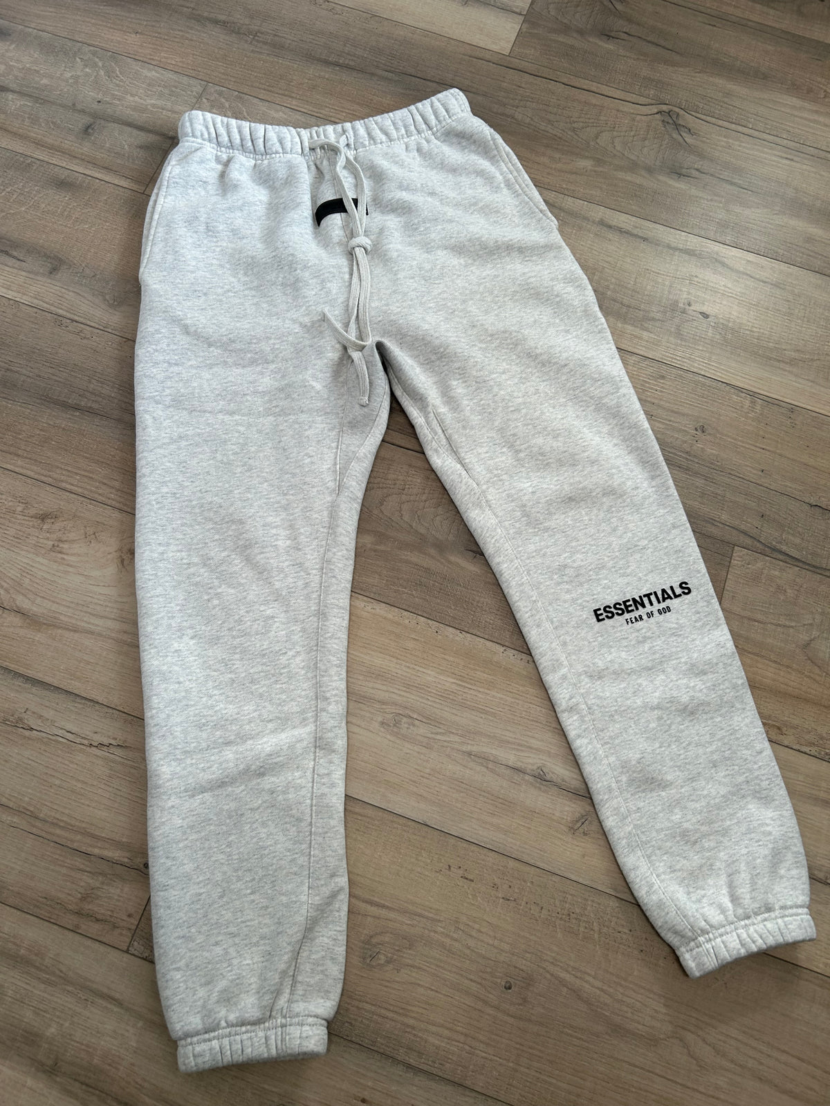 Fear of God Essentials Sweatpants Light Oatmeal XS