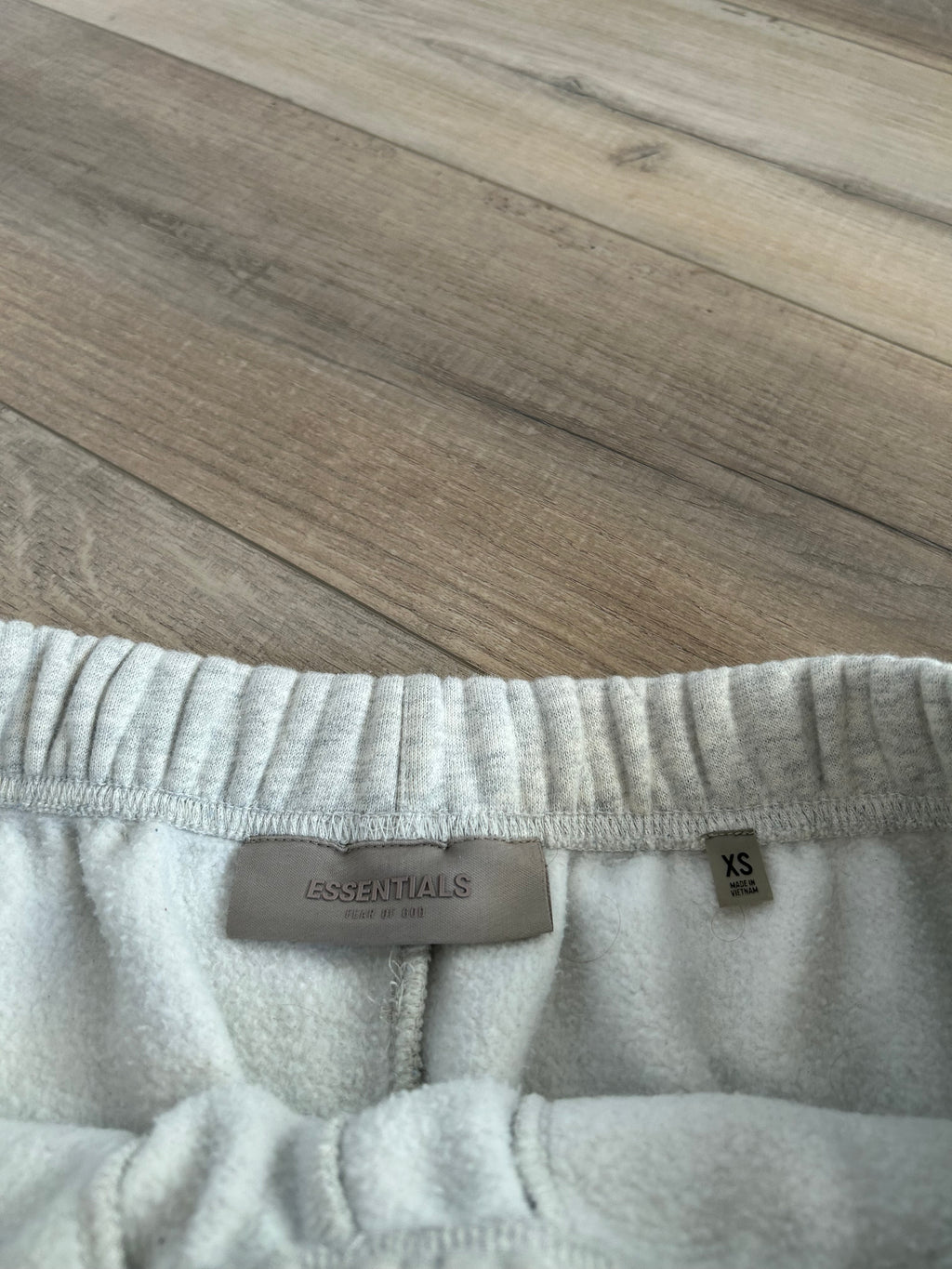 Fear of God Essentials Sweatpants Light Oatmeal XS