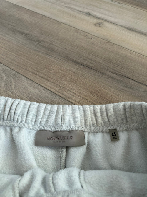 Fear of God Essentials Sweatpants Light Oatmeal XS