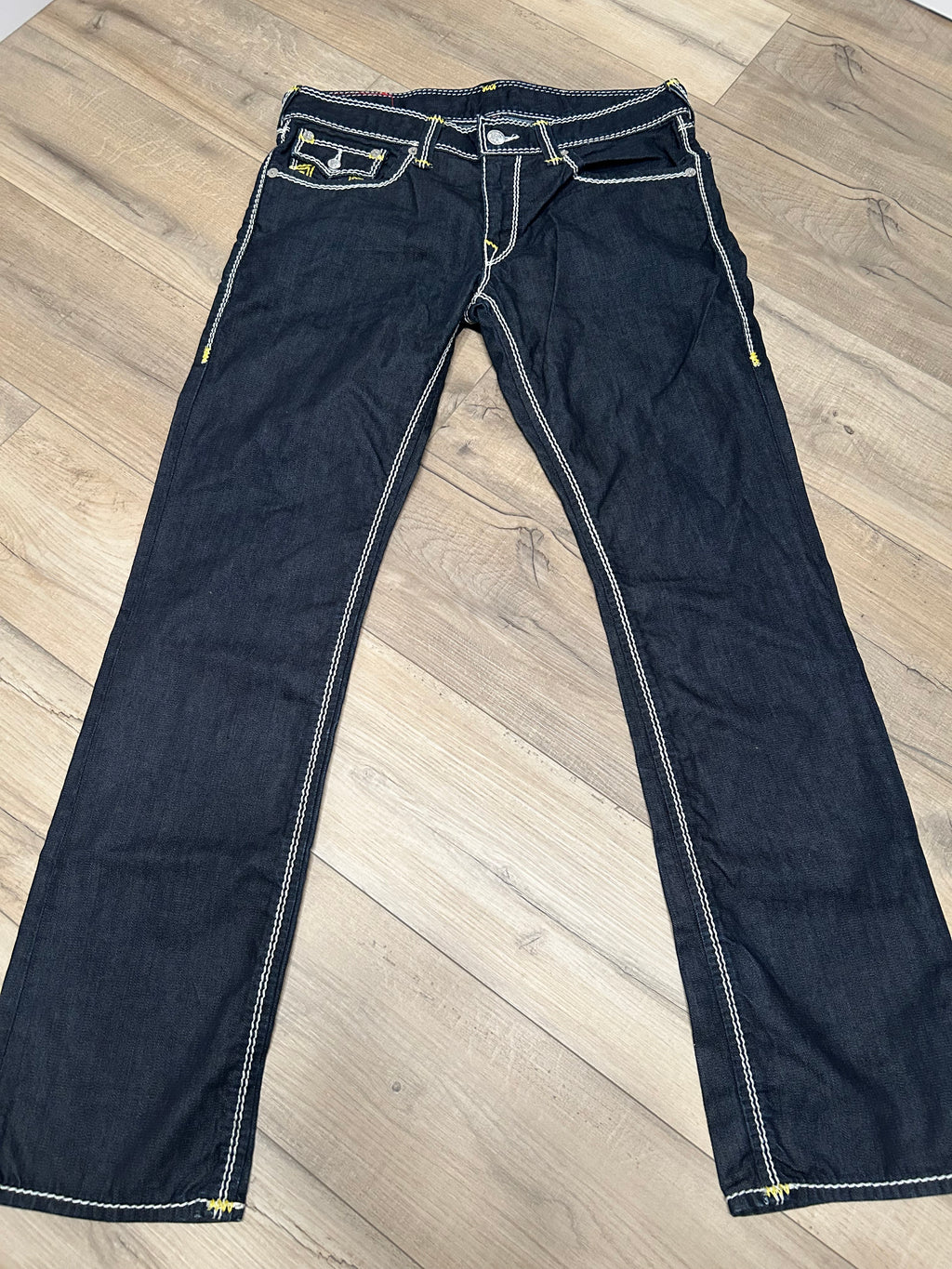 True Religion Jeans 33”